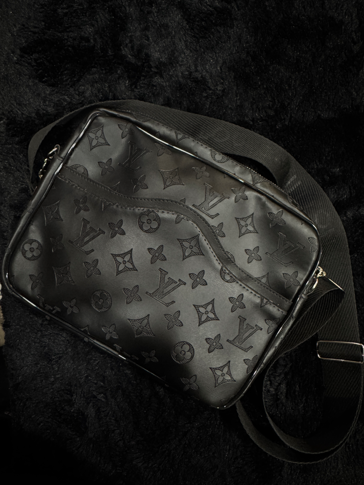Bandolera LV R