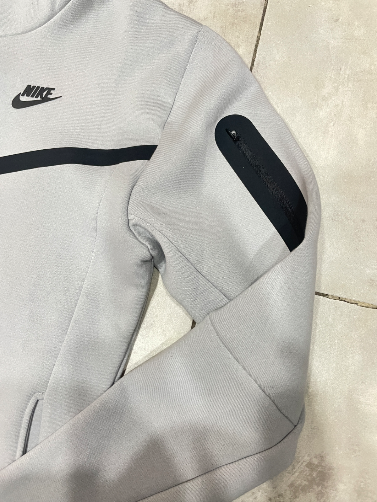 CAMPERA TECH 8
